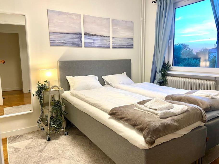 Central Apartment With Free Parking Huskvarna Exterior photo